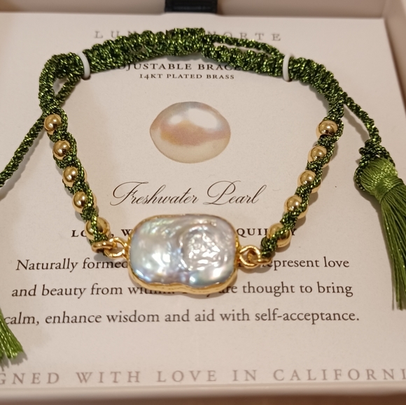 LUNA NORTE MOTHER OF PEARL W/ TASSEL - Picture 3 of 8